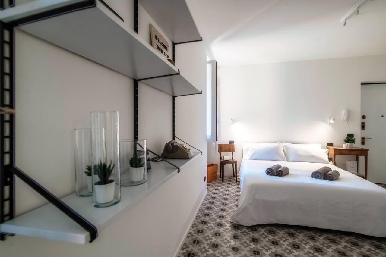 Cesare 22 - The House Of Travelers Villa Como Exterior photo